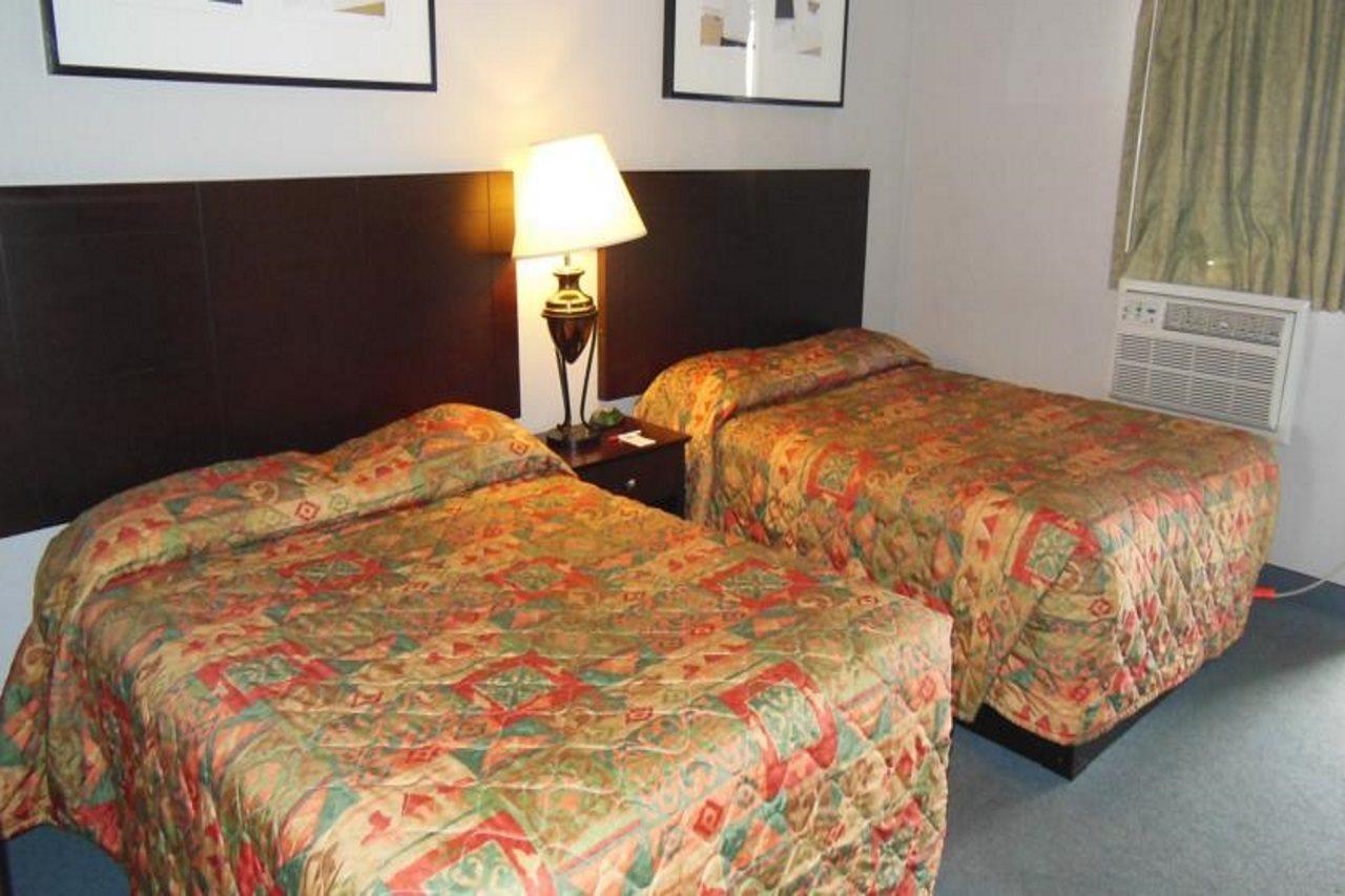 Days Inn By Wyndham Denver Downtown Экстерьер фото