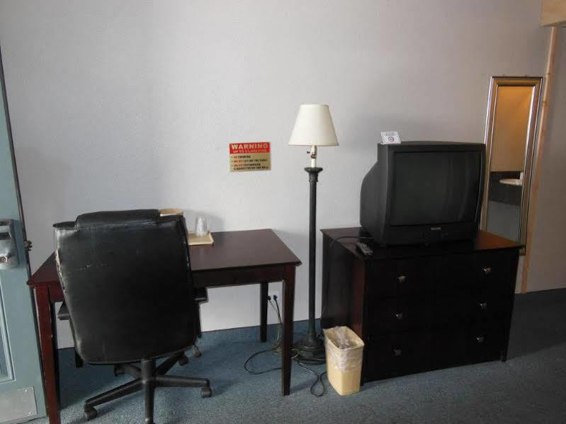 Days Inn By Wyndham Denver Downtown Экстерьер фото